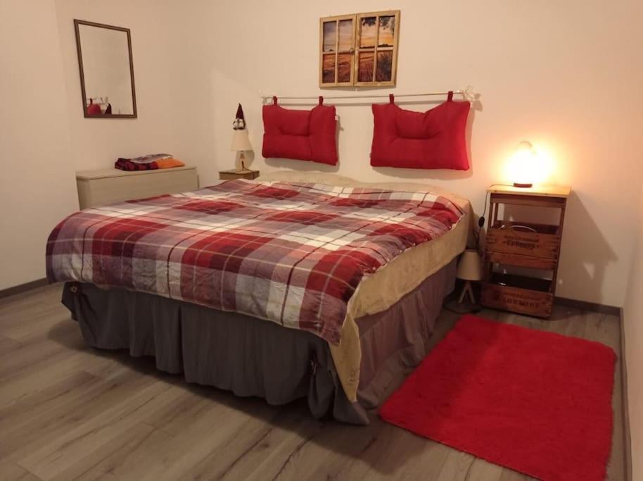 Casa Giotto, Grazioso Trilocale Apartment Carate Brianza Bagian luar foto